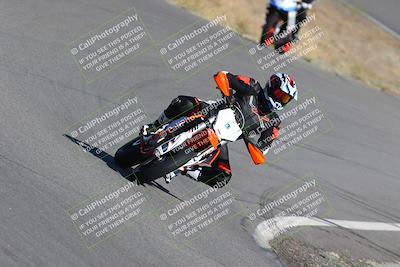 media/Nov-12-2023-Classic Track Days (Sun) [[11f17acb81]]/Group 3/session 2 turn 9/